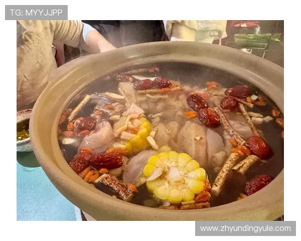 云顶大酒店官网展示丰富的餐饮选择与特色美食,满足您的多样需求 云顶大酒店官网展示丰富的餐饮选择与特色美食,满足您的多样需求